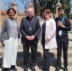 Líderes de diferentes parroquias reciben formación en el método de la ovulación