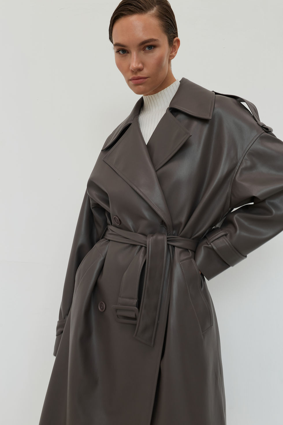 Thumbnail: Тренч из эко-кожи