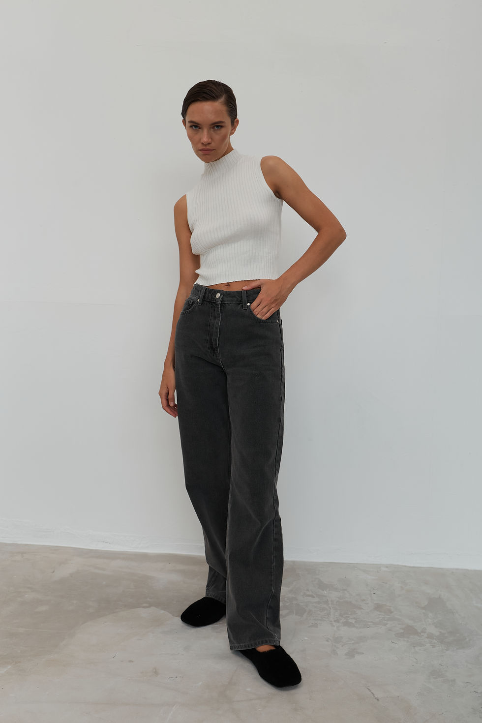 Thumbnail: Джинсы Straight