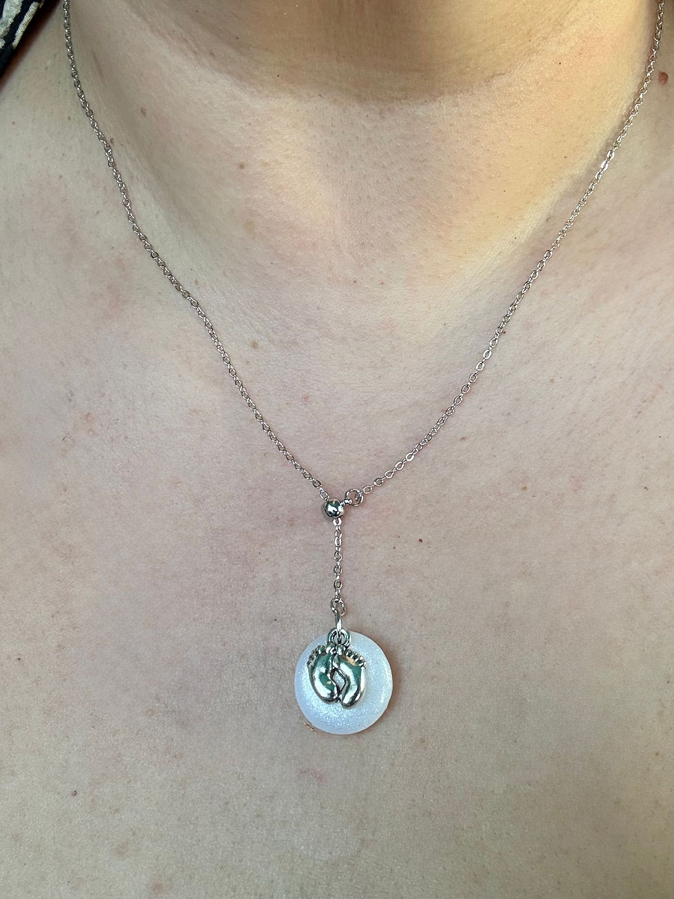 Thumbnail: ‘To the moon and back’ white little toes adjustable necklace 