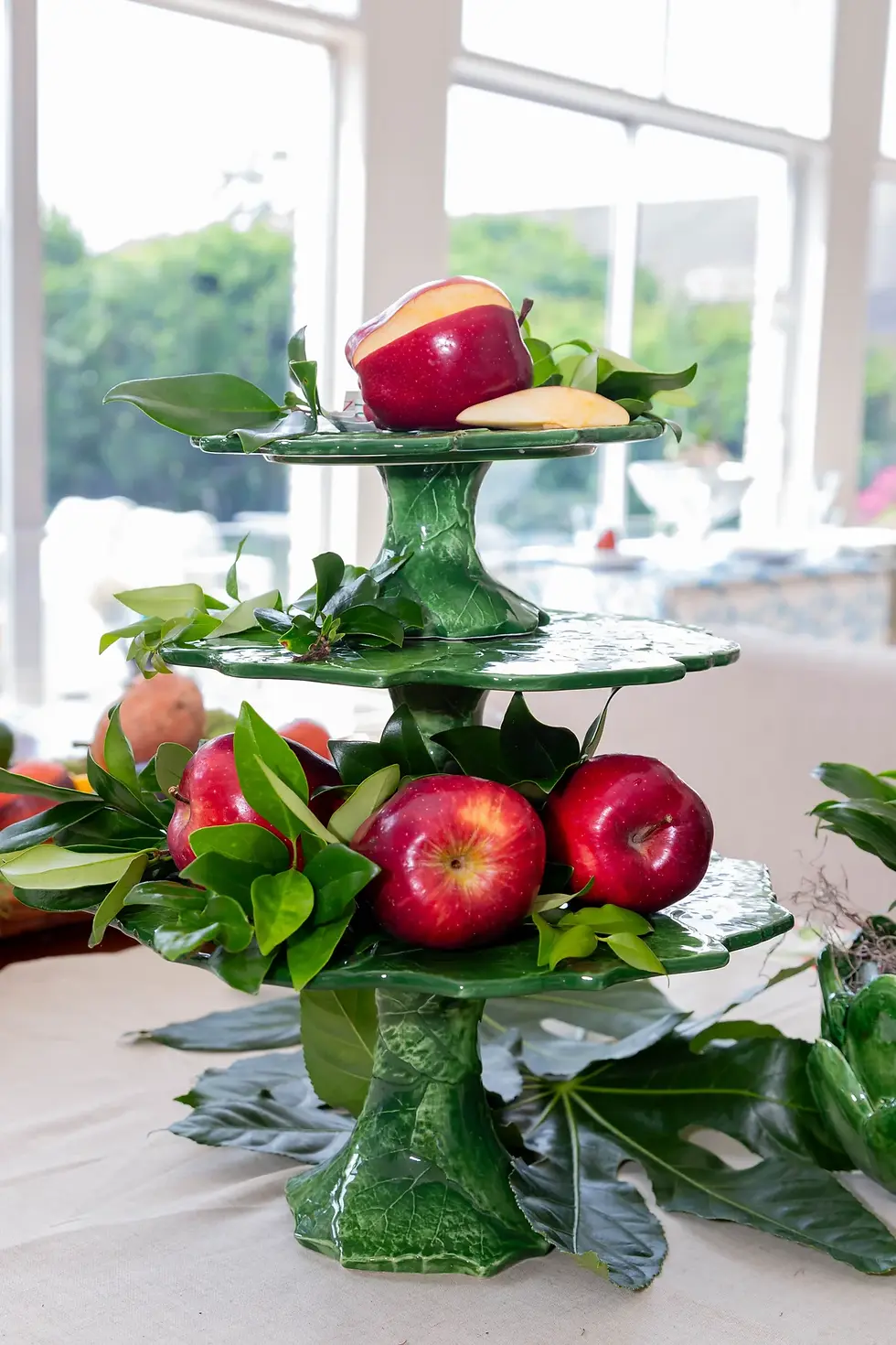 Thumbnail: Compagnia Collection: Cake Plate Green (Medium)