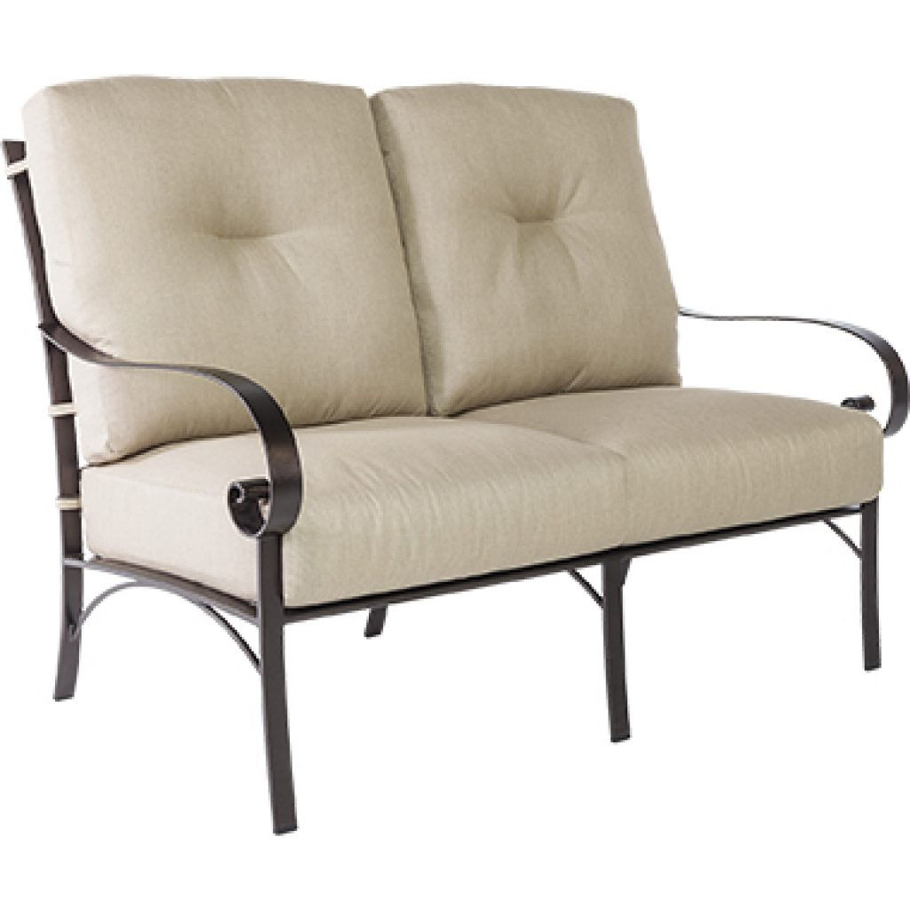 Pasadera Love Seat
