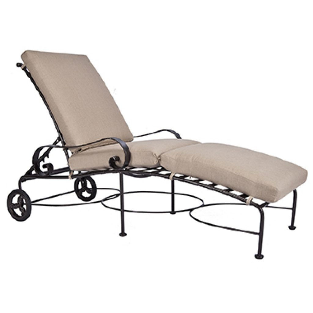 Adjustable Chaise