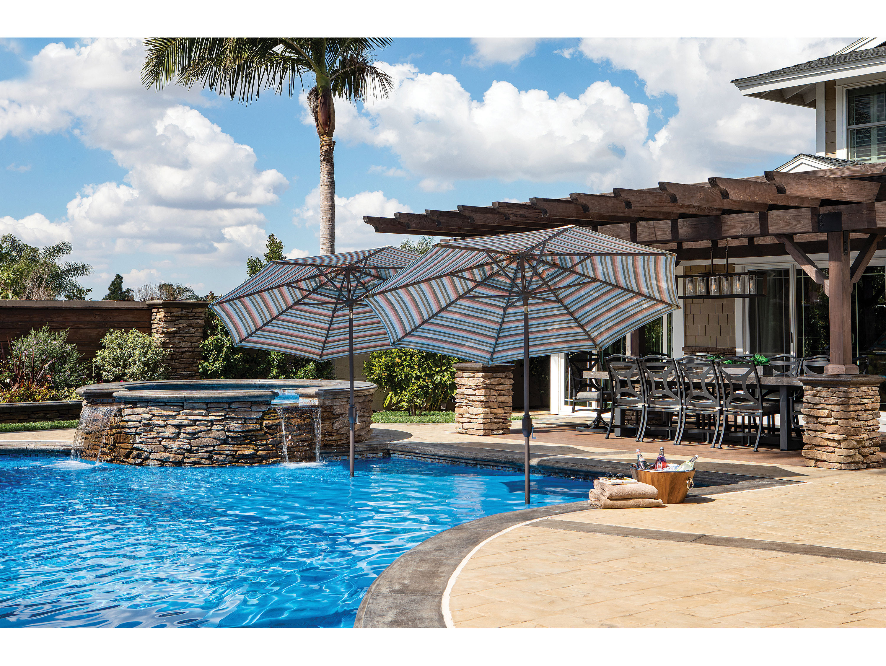 Treasure Garden Glide Tilt 9 Foot Octagon Market Umbrella
