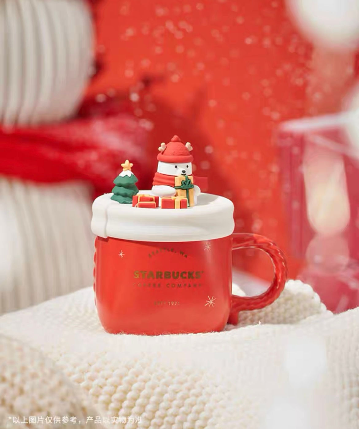 Red Christmas Polar Bear Ceramic Mug with Lid