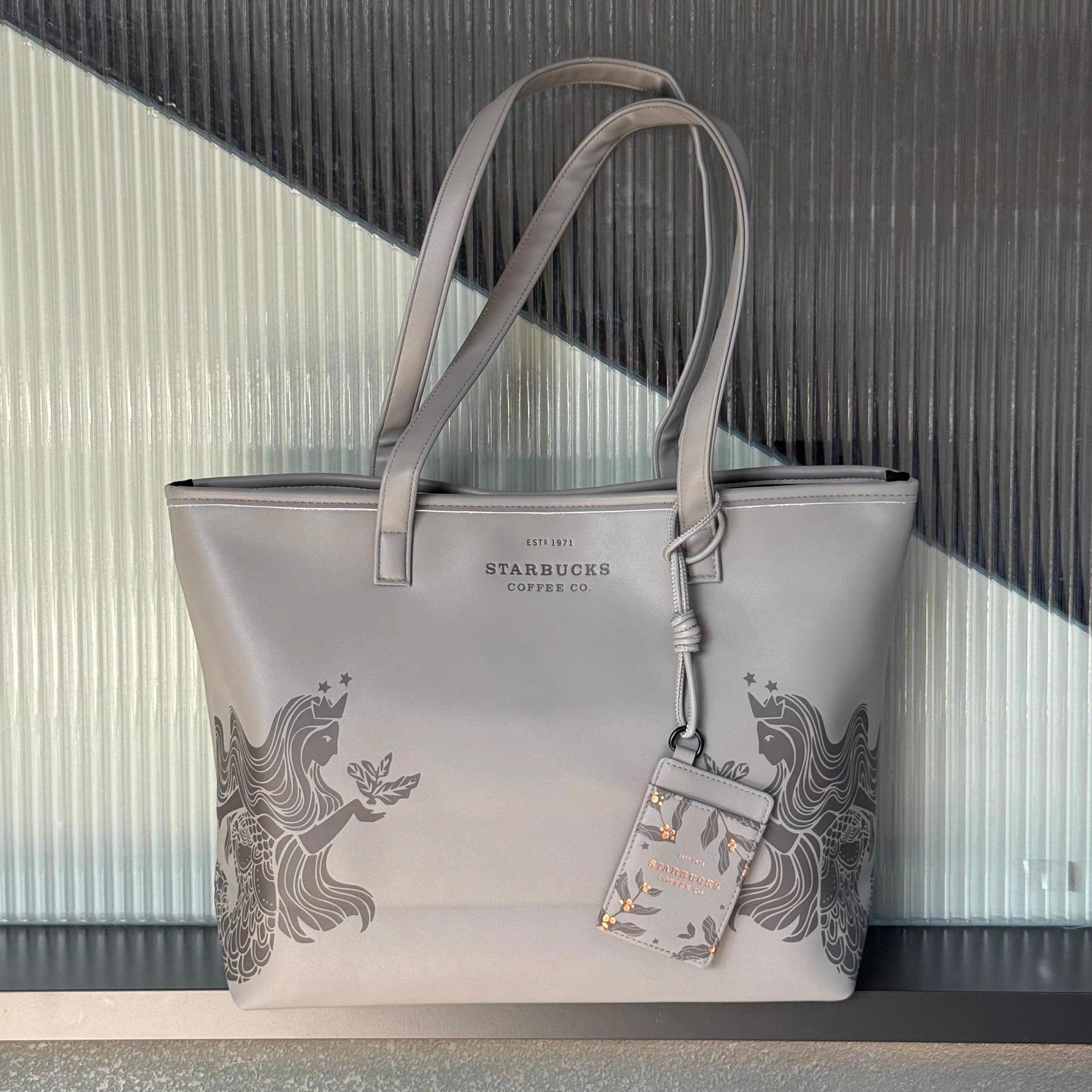 Siren / Mermaid Tote Bag China Autumn 2025