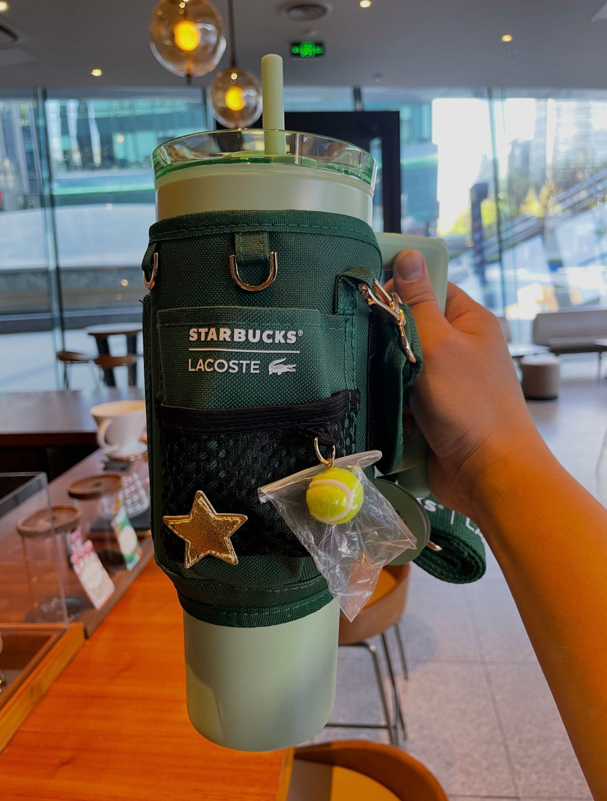 Starbucks x Lacoste SS Cup with Carrier Sleeve Starbucks x Lacoste China 2026