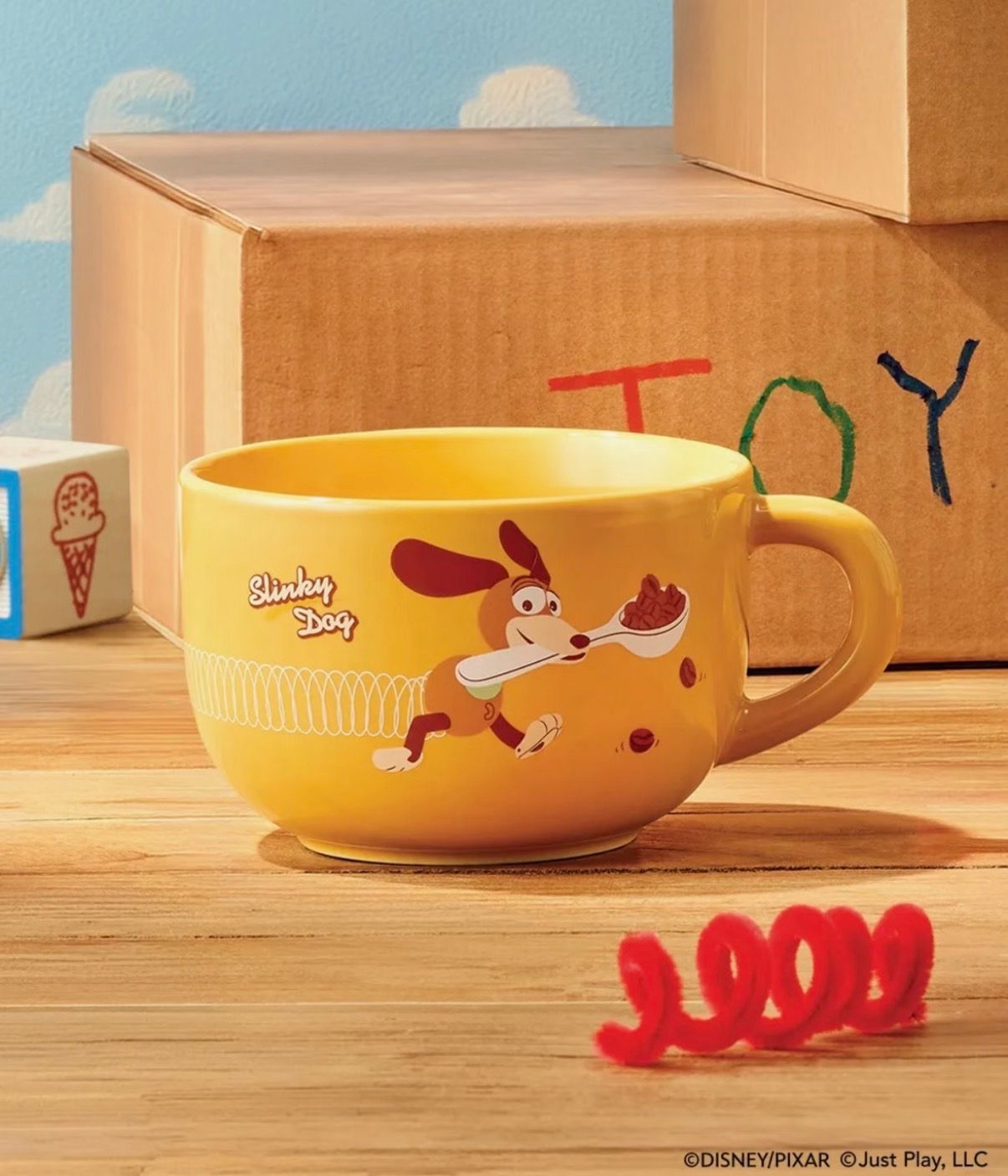 Slinky Dog Ceramic Mug Toy Story 5 x Starbuck Korea 2026