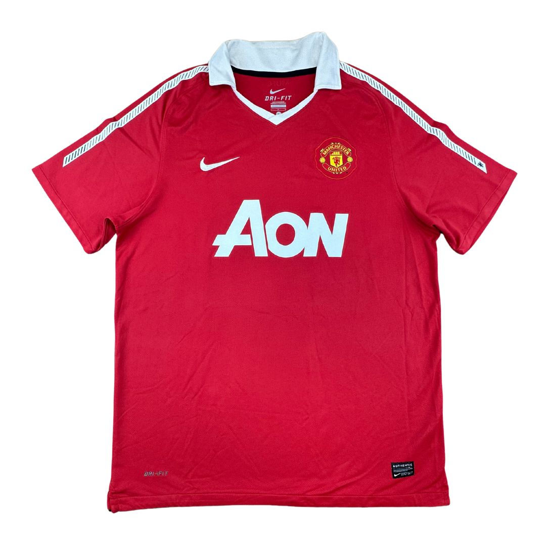 Manchester United 2010 2011 Home Tam: G (Nota: 9,5)