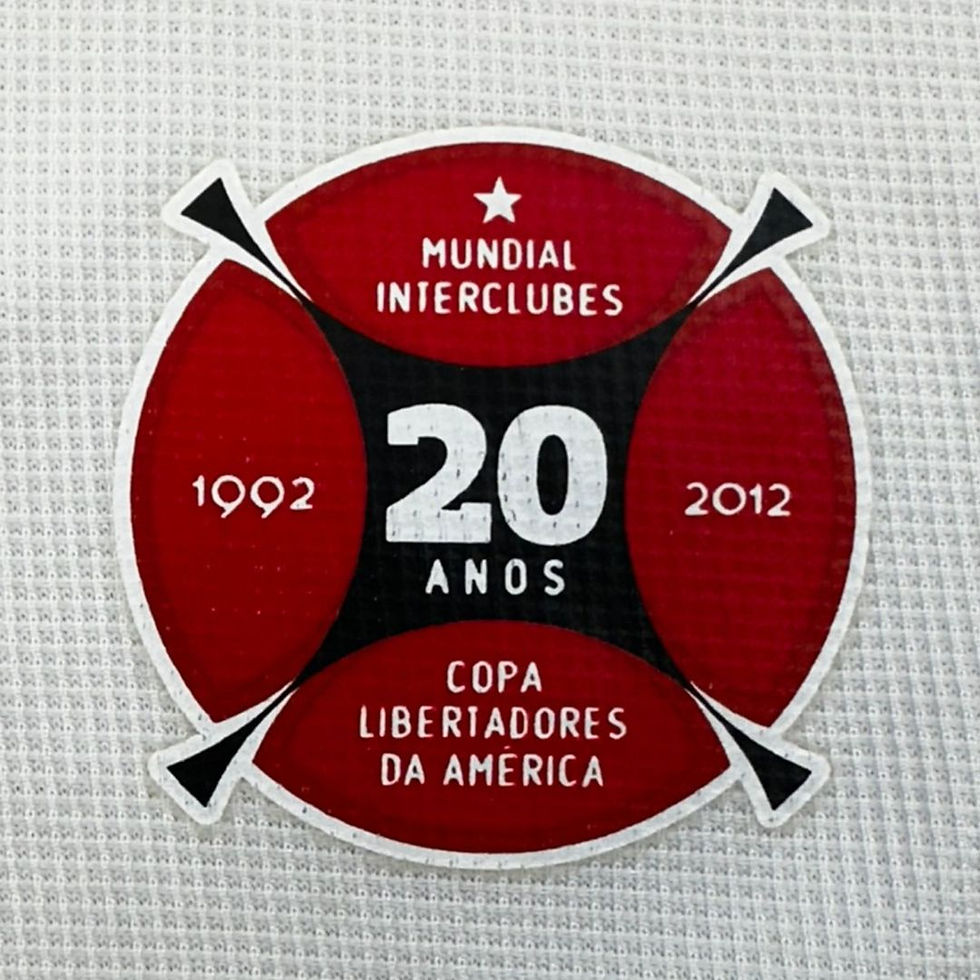 Miniatura: São Paulo 2012 Home #10 Tam: 3GG (Nota: 8,5)