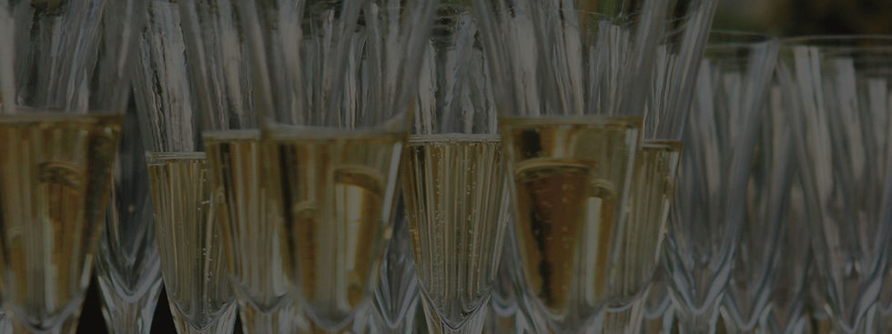 champagne-close_edited.jpg