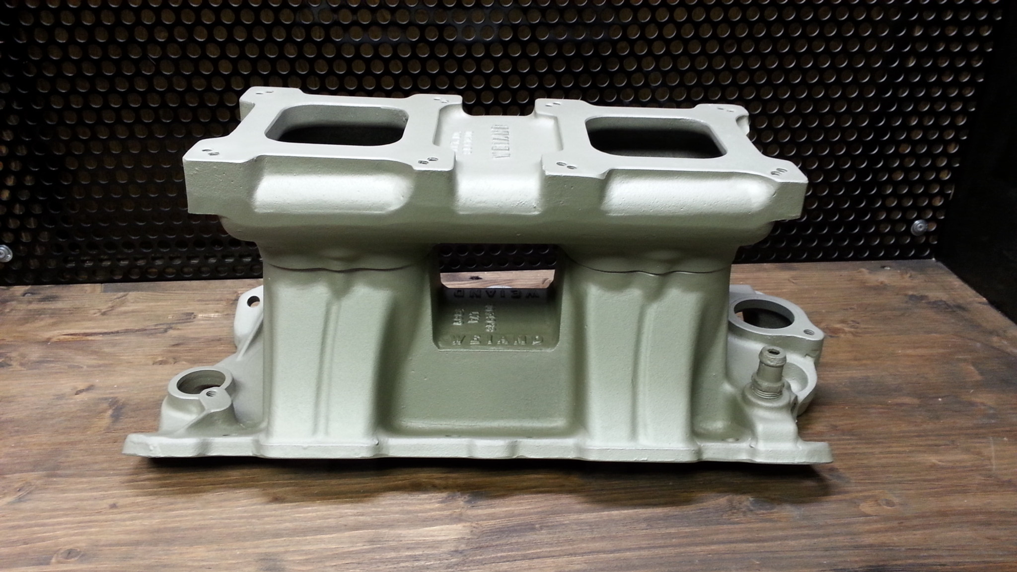 Small Block Chevy Tunnel Ram