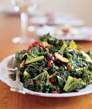 Kale With Roasted Peppers and Olives