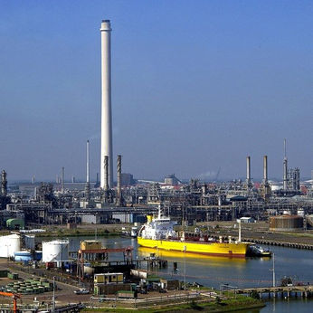Europe’s Biggest Oil Refinery Shut Down After Fire
