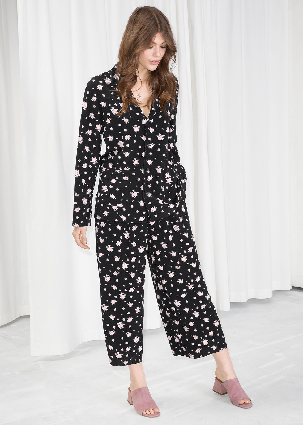 To get this look click on the links below