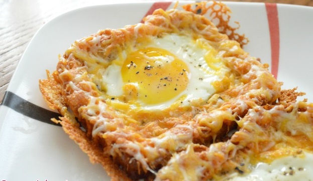 Cheesy Baked Egg Toast
