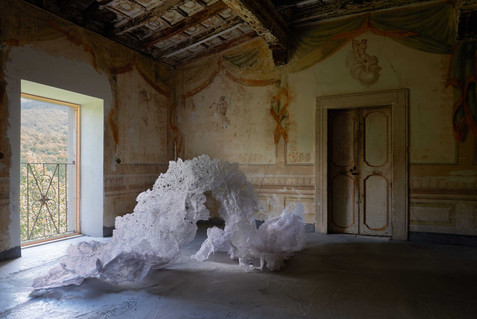 giulia-poppi-sffsssshh-plastic-contemporary-art-scupture-carol-rama-saverio-verini-monitor