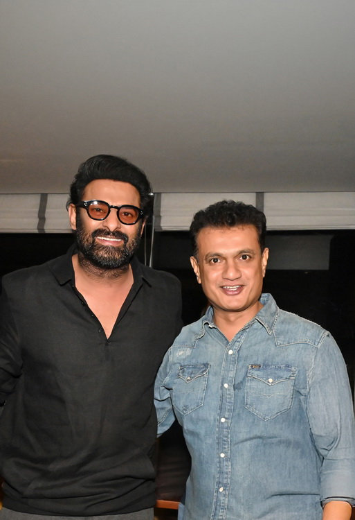 ரிபெல் ஸ்டார் பிரபாஸ் மற்றும் ஹோம்பாலே பிலிம்ஸ் இணைந்து பணியாற்றும் மூன்று படங்கள் !