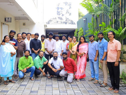 டிஸ்கவரி புக் பேலஸில்சென்னையை மையமாகக் கொண்ட நூல்கள் மற்றும் புகைப்படக் காட்சி