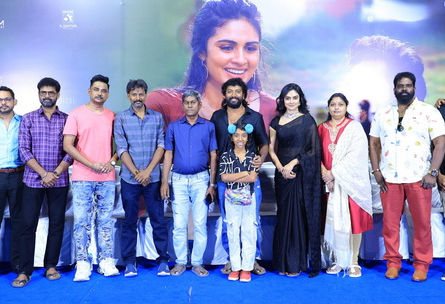 "டிரெண்டிங்" பட பத்திரிக்கையாளர் சந்திப்பு !