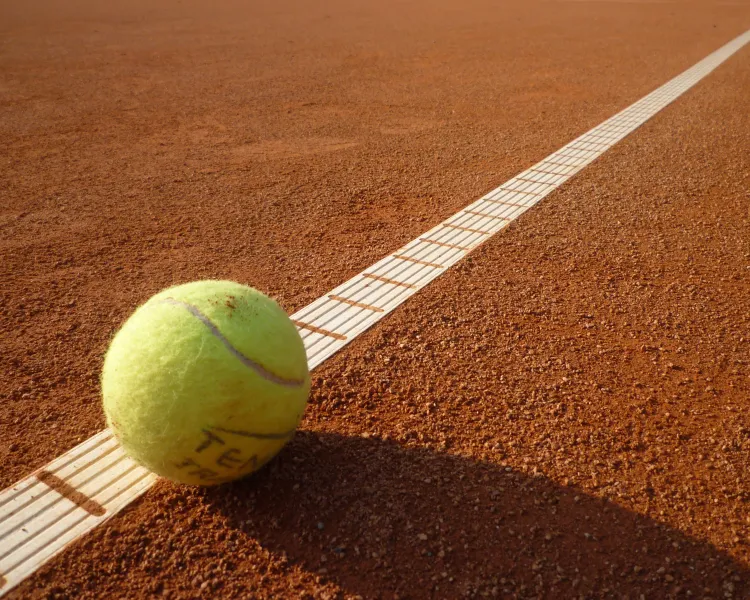 Tennis bal rechthoek.webp