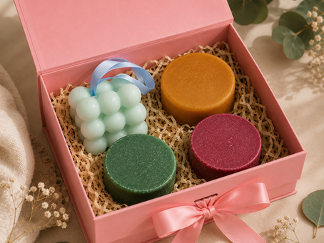Quel cadeau offrir à une femme qui a déjà tout ? 7 idées qui font toujours plaisir.
