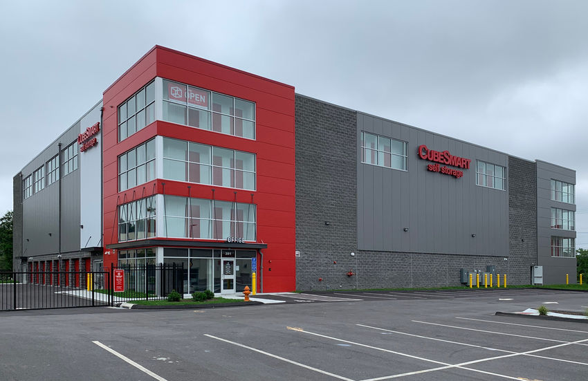 cubesmart-self-storage-hampshire-companies-new-london-ct