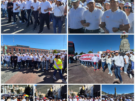 Estudiantes de la UAEH marchan por las calles de pachuca