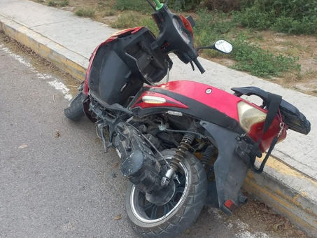 Accidente de motocicleta en Ixmiquilpan deja cuatro personas lesionadas, ninguno portaba casco