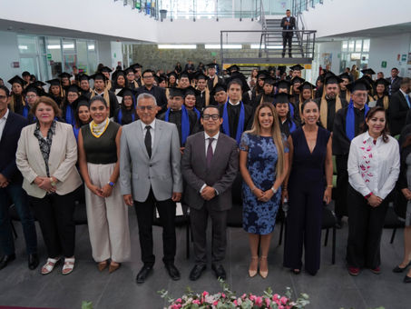 UNIDEH entrega 65 títulos y suma nuevos Campus Virtuales