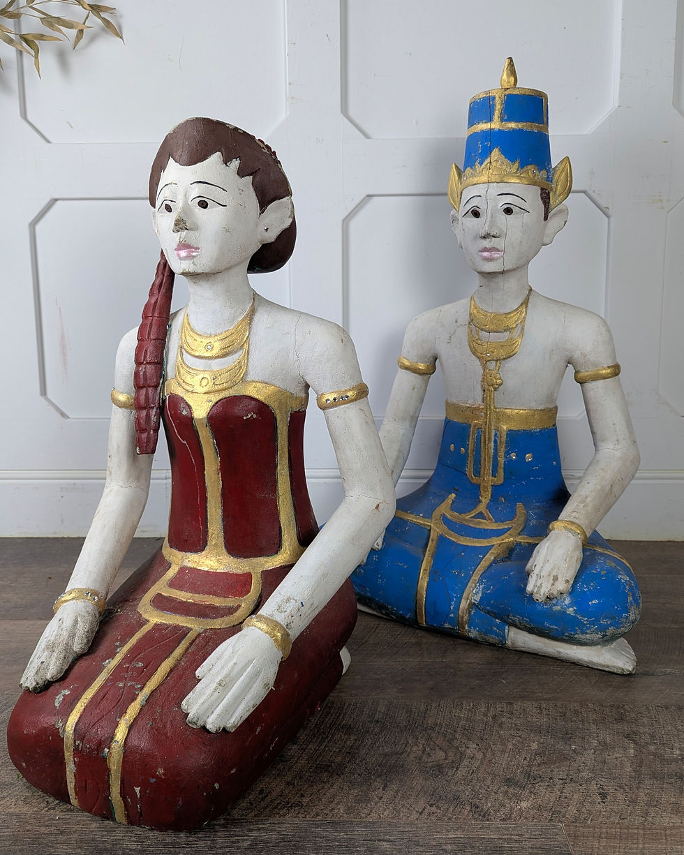 Thumbnail: Loro Blonyo Pair (Near Life-Size) – Javanese Wooden Statues