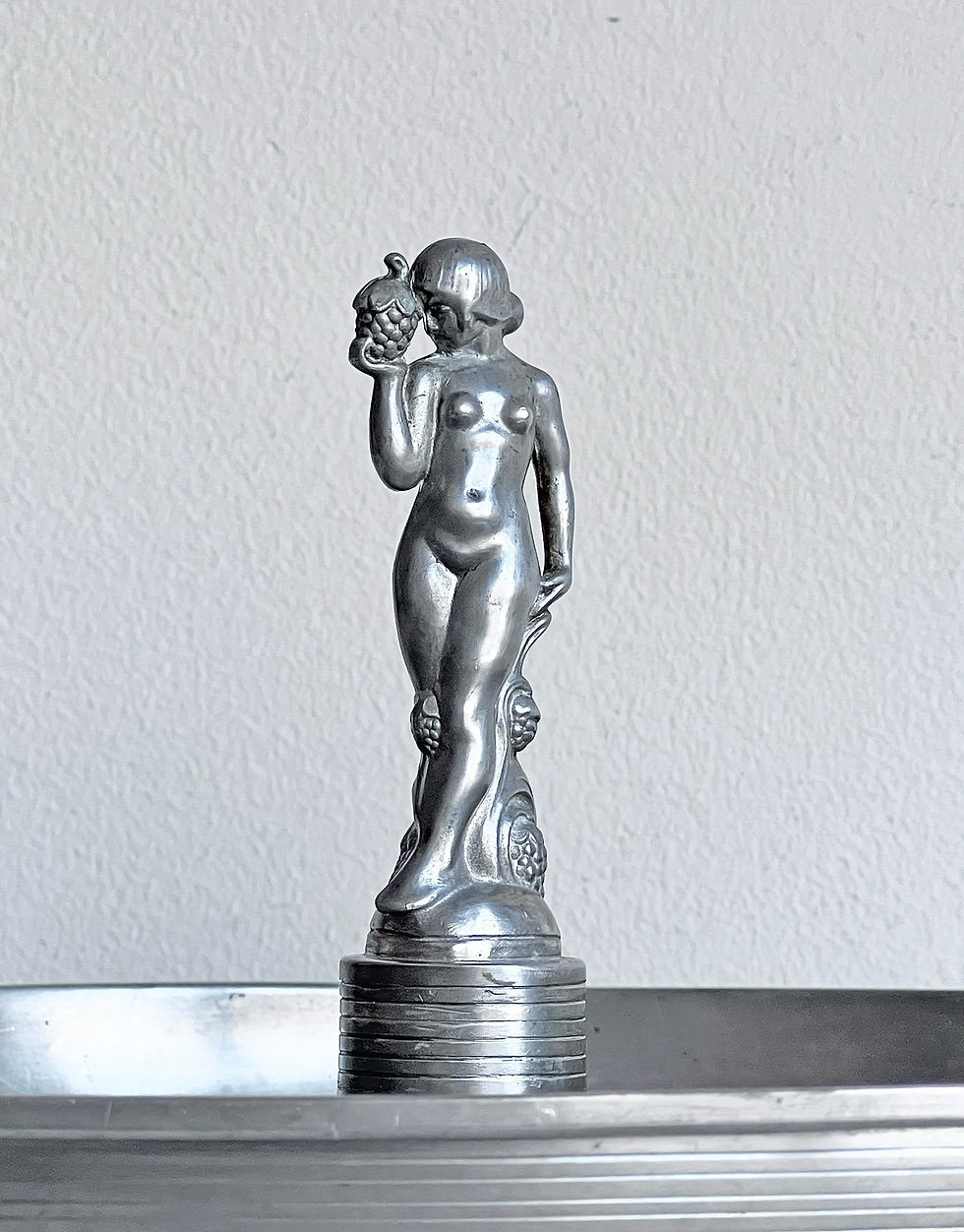 Miniatyrbild: Decorative plate in pewter by CG Hallberg -1933