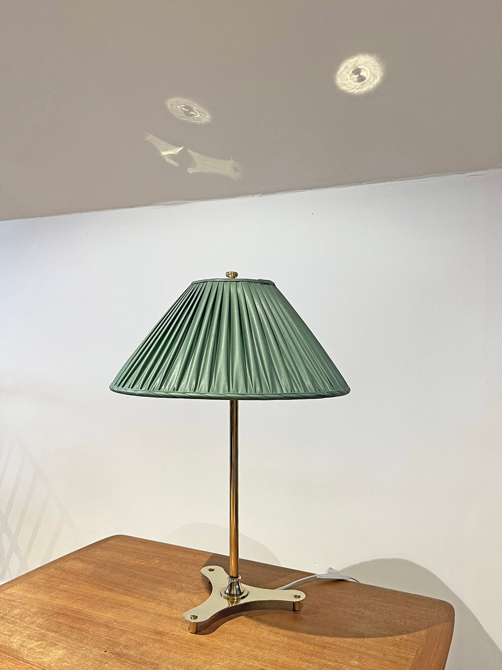 Table Lamp Model 2467/2, Josef Frank for Firma Svenskt Tenn, Sweden, 1950s