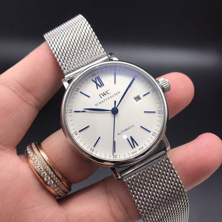 תמונה ממוזערת: IC4

