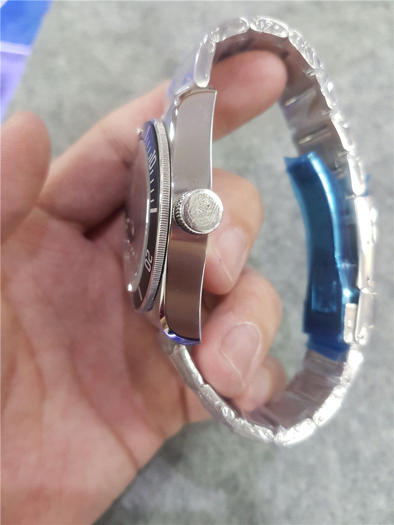 תמונה ממוזערת: TR1

