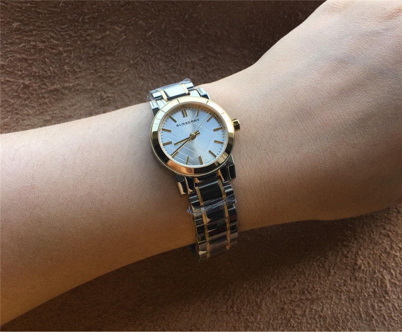 תמונה ממוזערת: BY5

