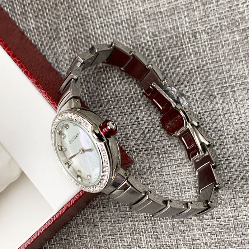 תמונה ממוזערת: 1070 Women

