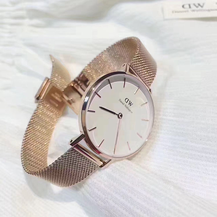 תמונה ממוזערת: 484 Women

