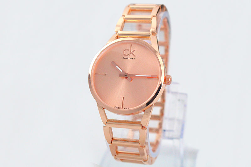 תמונה ממוזערת: 17 Man or Women

