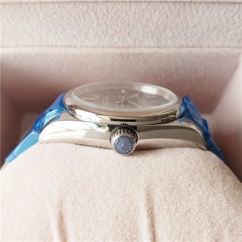 תמונה ממוזערת: RLX179

