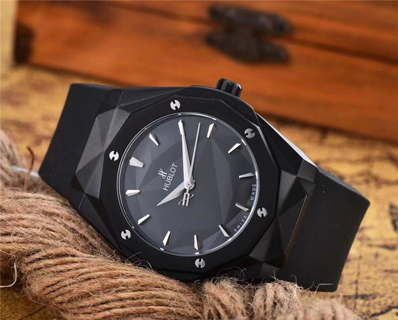 תמונה ממוזערת: HB90

