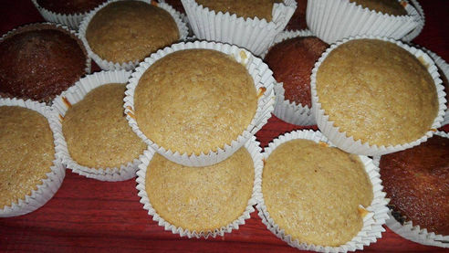 Apple muffins