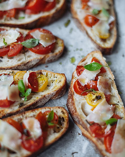 Bruschetta with Ham