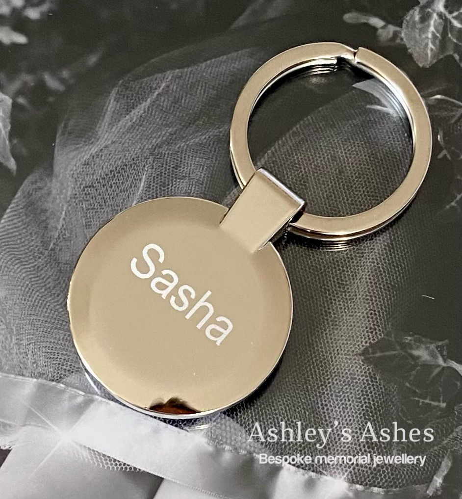 Thumbnail: Round Memorial Keyring