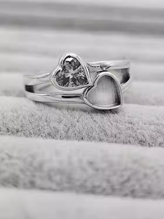 New Memorial Ring