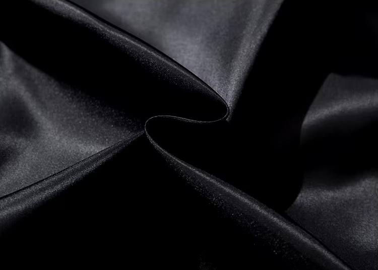 الصورة المصغرة: جاكيت جلد فاخر من UrbanFlex™