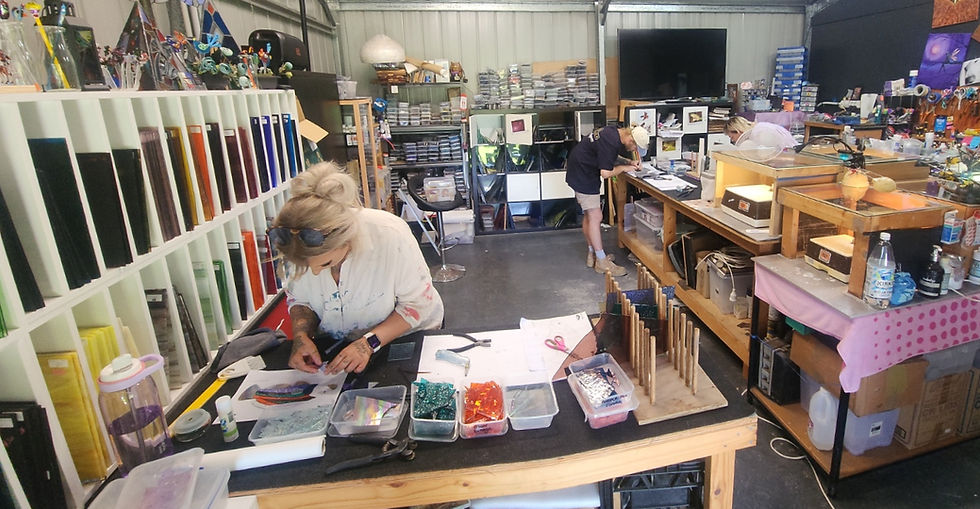 leadlight beginners panel 2 day beginners leadlight workshop stained glass stained glass tools copperfoil 2 day workshops stained glass 2 day workshops greenbank