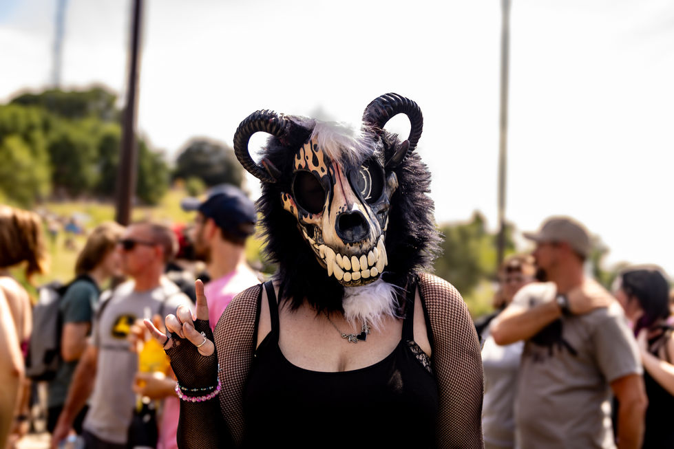 MarkFrahn_FanPic5_@beyondthebarrier.pa