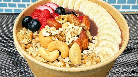 まるごとナッツグリークヨーグルトボウル
