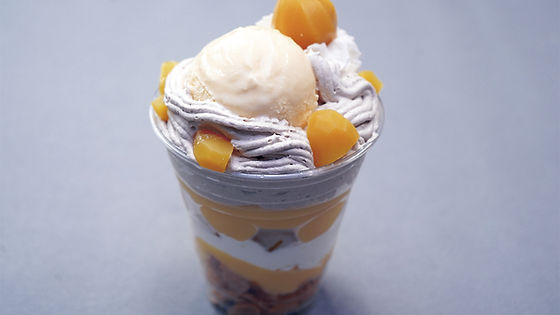 マロンモンブランのパフェ